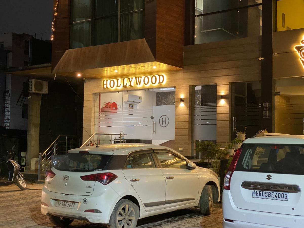 Hotel Hollywood - Family Hotel Zirakpur Exterior photo