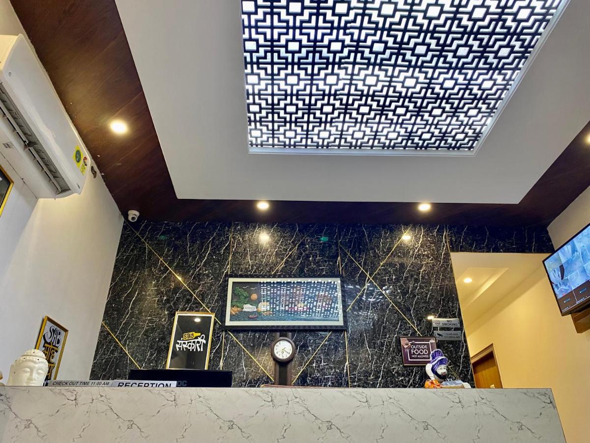 Hotel Hollywood - Family Hotel Zirakpur Exterior photo
